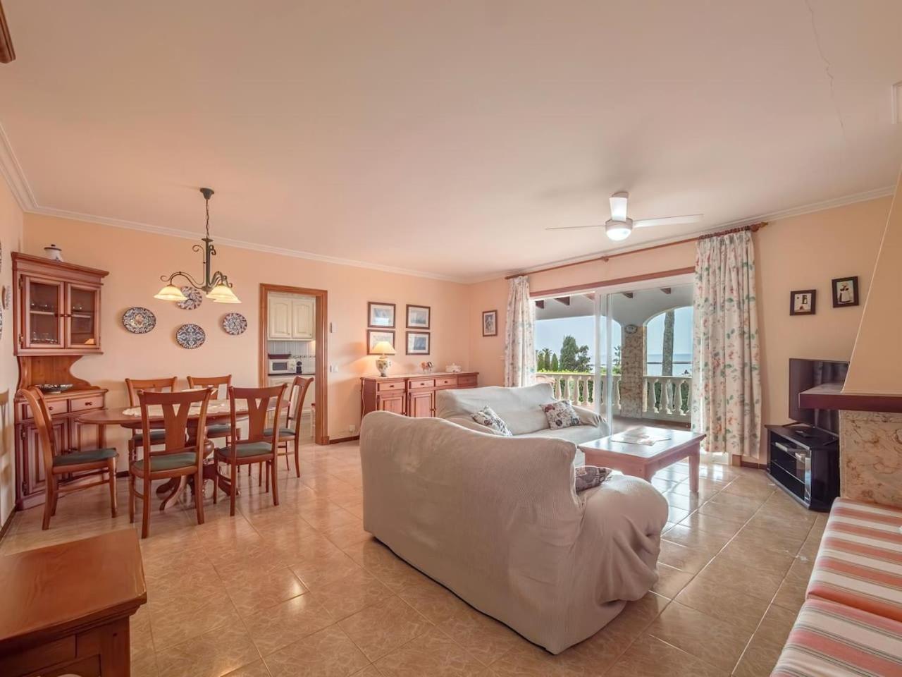 Villa Sur Binisafua 외부 사진